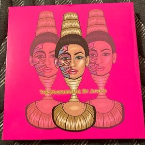 Masquerade Eyeshadow Palette - Large